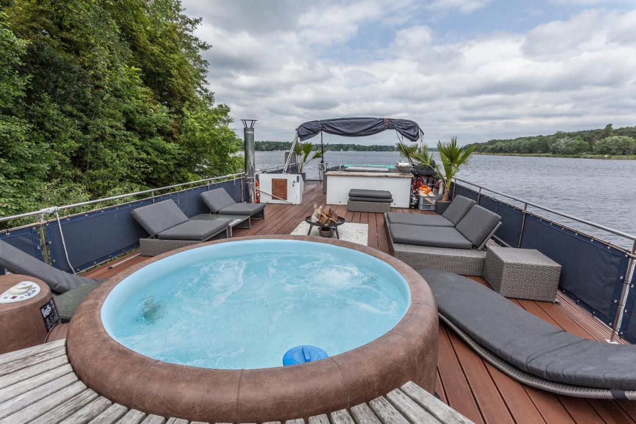 Hausboot Deluxe Otel Berlin Dış mekan fotoğraf