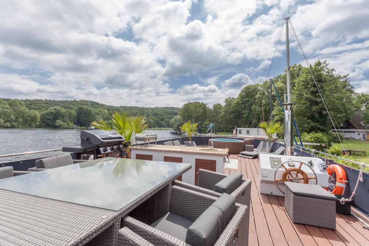 Hausboot Deluxe Otel Berlin Dış mekan fotoğraf