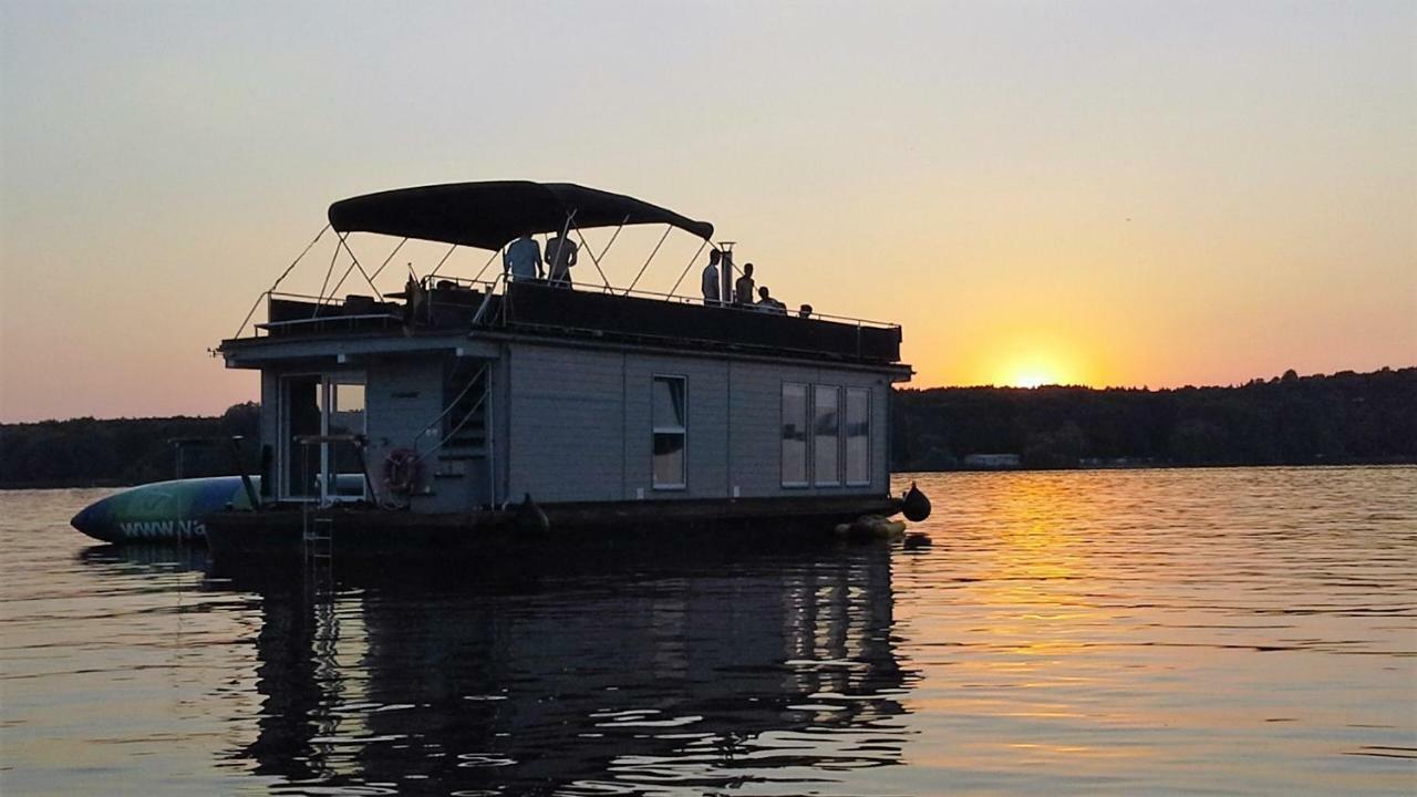 Hausboot Deluxe Otel Berlin Dış mekan fotoğraf